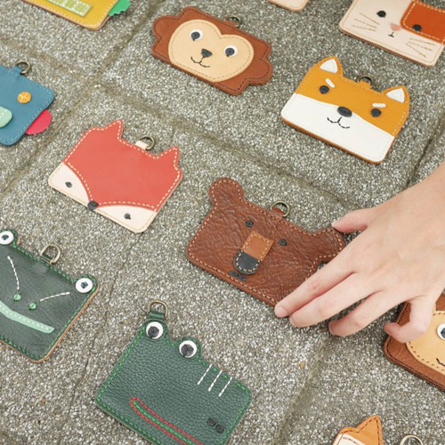 本革 パスケース 革 ギフト 手作り 日本製 japlish ハトメ付き縦型パスケースnouki2: ポルコロッソ - 通販 -Yahoo!ショッピング