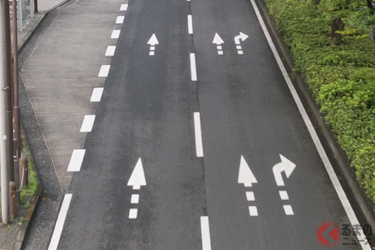 福岡県警察 直進左折右折を矢印信号で分離することについて