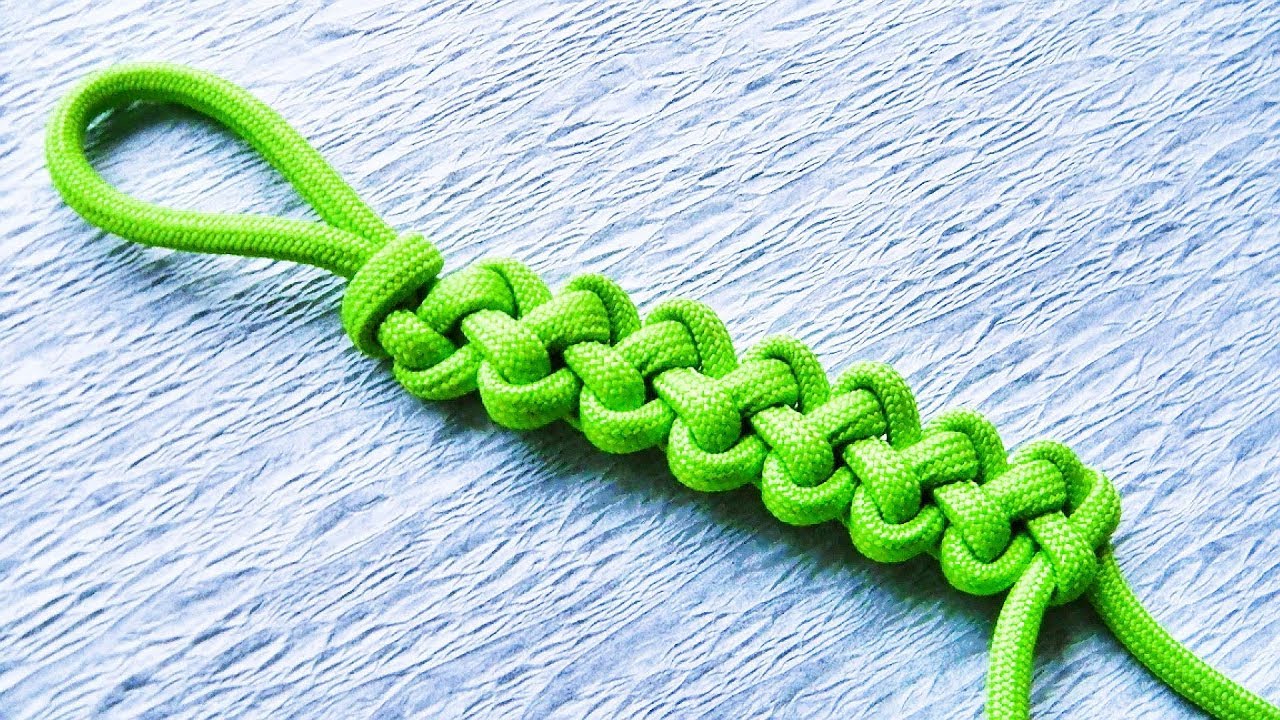 パラコードの編み方は初心者でも簡単！キーホルダー・ストラップなどオリジナルアクセを自作しよう - ハピキャンキャンプ・アウトドア情報メディア