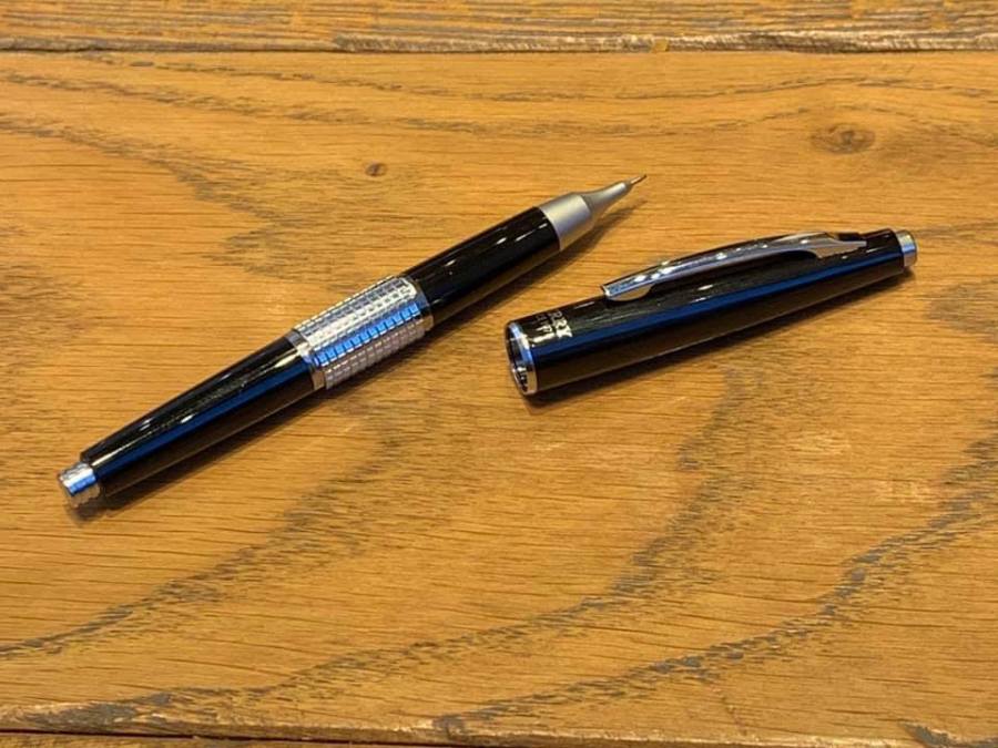 筆記具好きにはたまらない要素が散りばめられたペンケース GANZO シンブライドル ファスナーペンケースホシイモノガ＝アリス・ギル