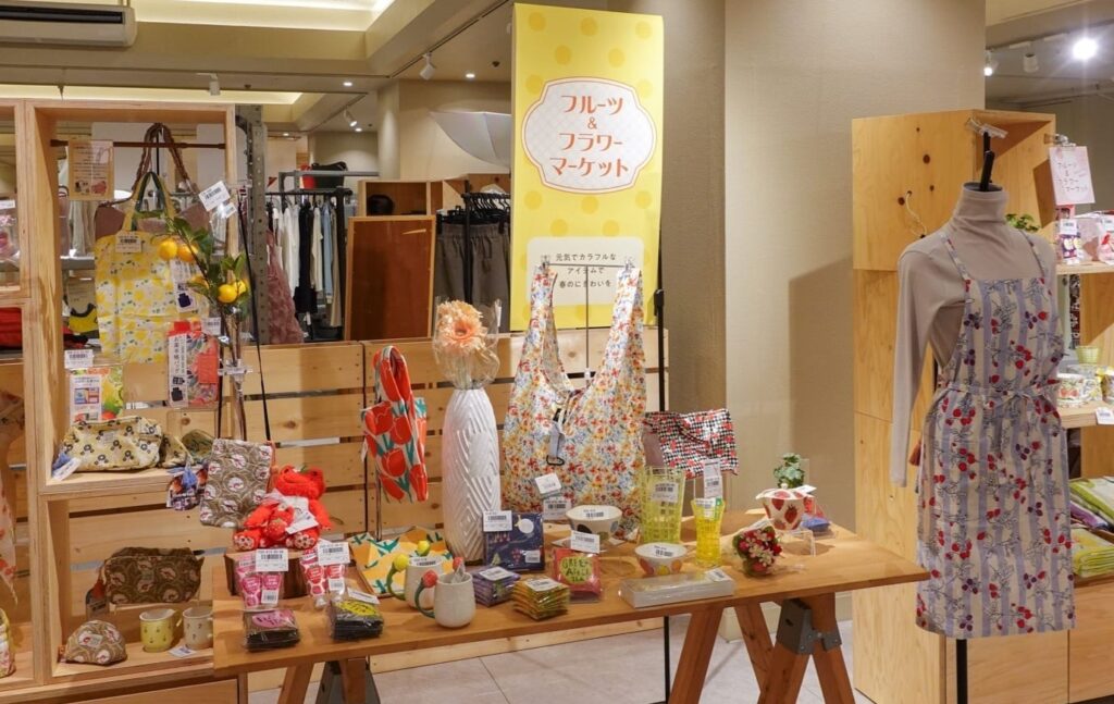 店舗ディスプレイのテーマ決めに迷ったらエトワール海渡よみもの