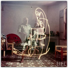 ライトペインティング写真のツールとアイデア - アドビ