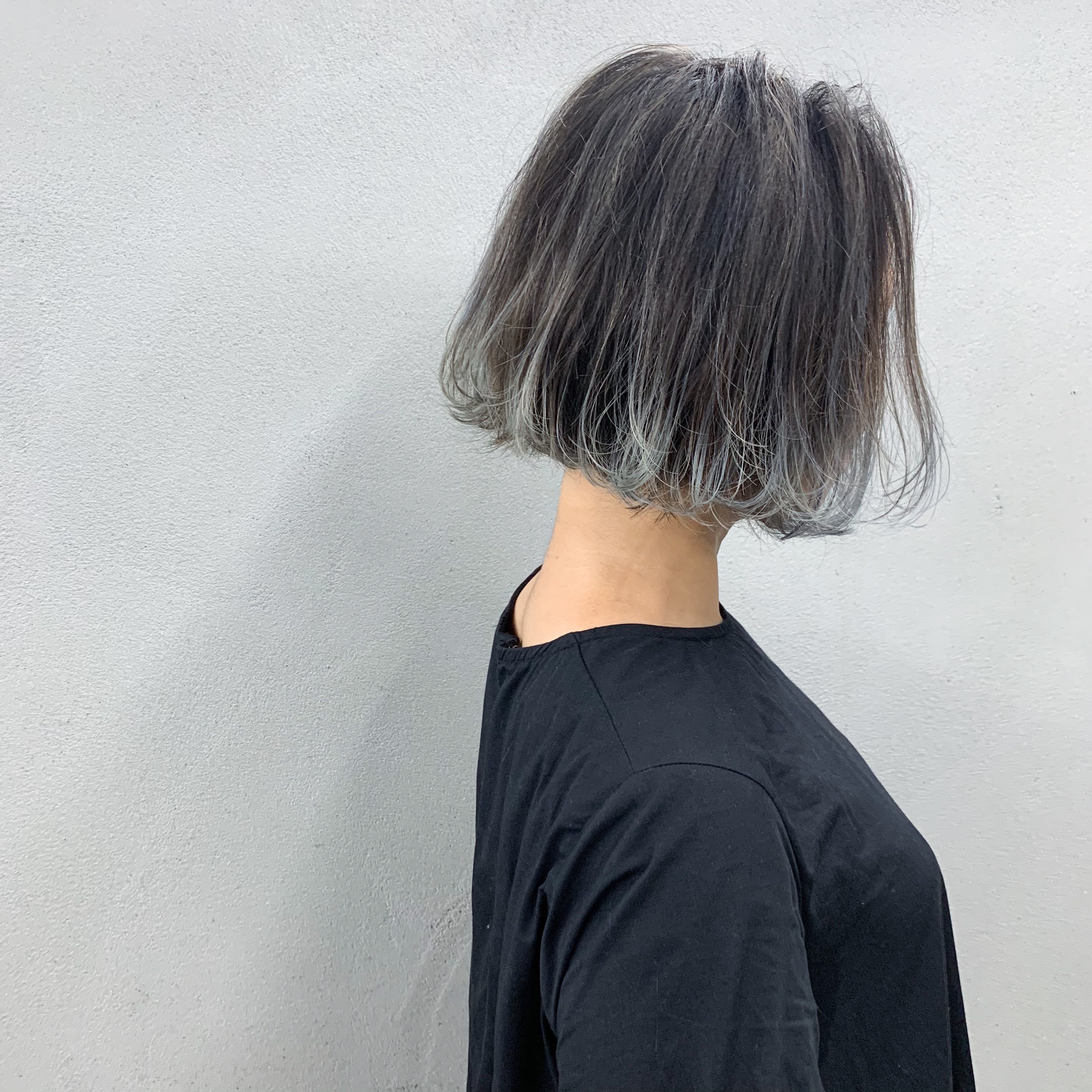 髪色図鑑 シルバーグレーってどんな髪色？厳選ヘアカタログ28選を紹介