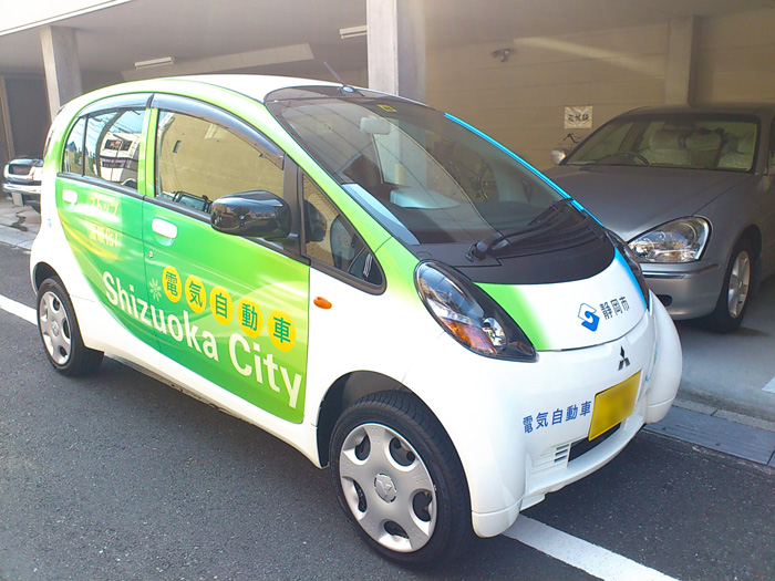 社用車・営業車 – カーラッピング＆インクジェット印刷「高品質・迅速な対応」株式会社チーム