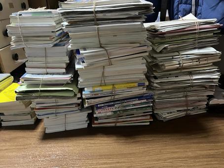 書類の山イラストフリー素材透過、PNG画像、ベクトル、PSDと無料ダウンロード Pngtree