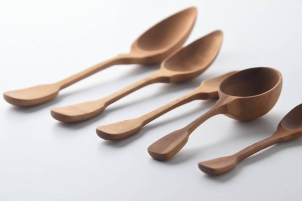 午後 木のオリジナルデザインスプーン作成体験 クラフトベースモノクラ『晴木工店』 - じゃらん遊び体験