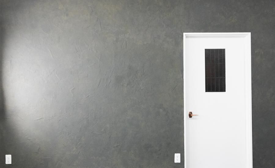 コンクリート床をシックなおしゃれモルタル風にDIY塗装する方法 - 塗り方・塗装DIY事例から塗料を選べるサイト「How to paint」