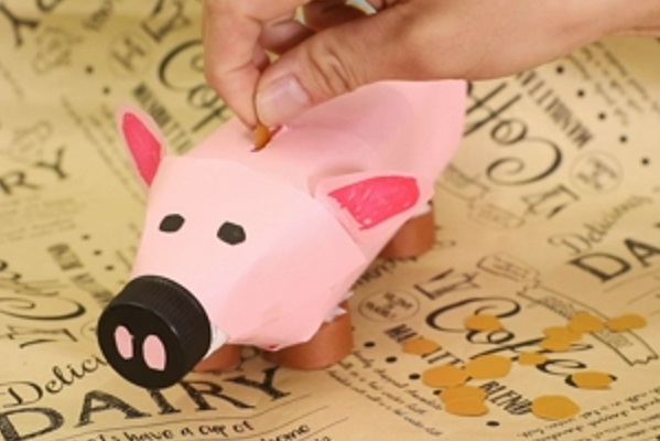 ママ工作♪ マステ×ペットボトルで可愛い貯金箱の作り方WEBOO ウィーブー暮らしをつくる