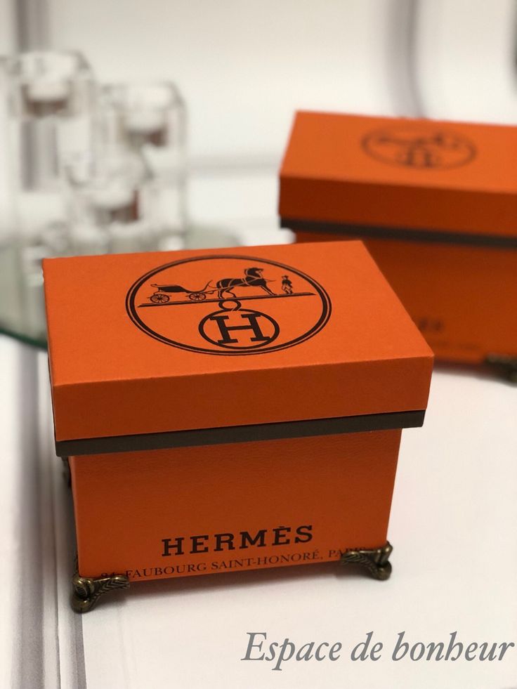 スタバ紙袋 リメイク インテリアボックスの通販 by ワクワクするもの作ってます ⁠^⁠^⁠ ラクマ