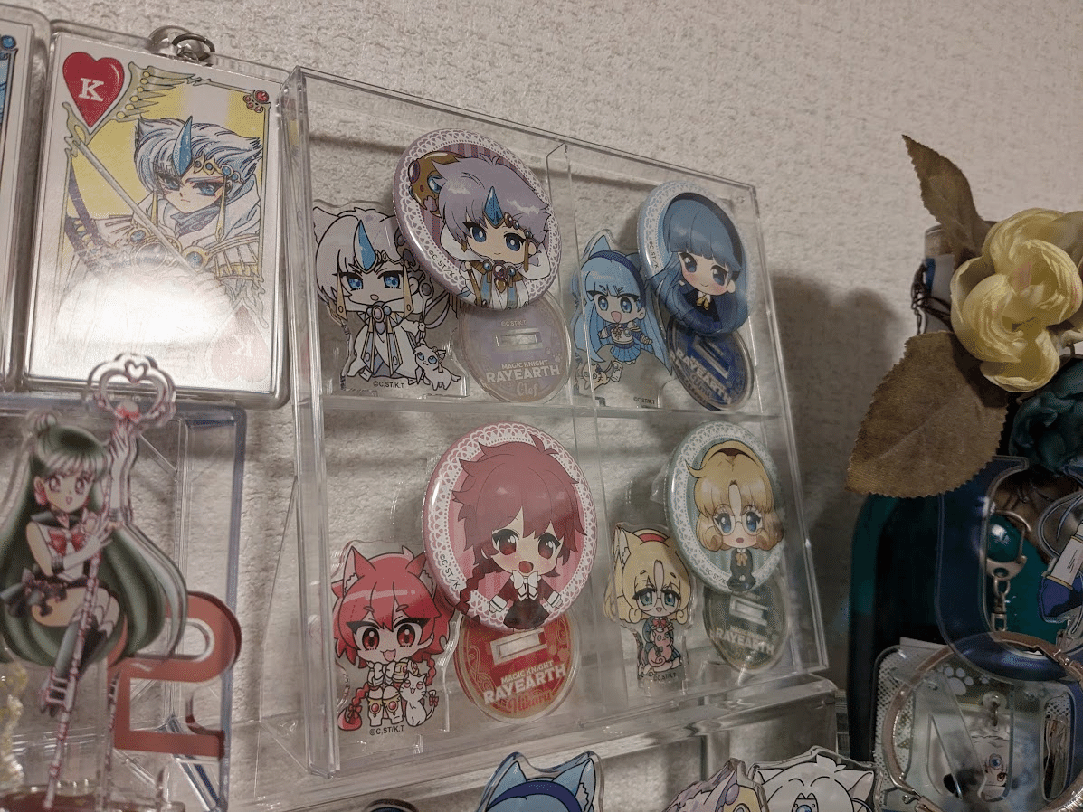 オタクの片付け⑥アクスタのディスプレイスペースを100均 +無印 で拡張した一色 翼 オタク&片付け