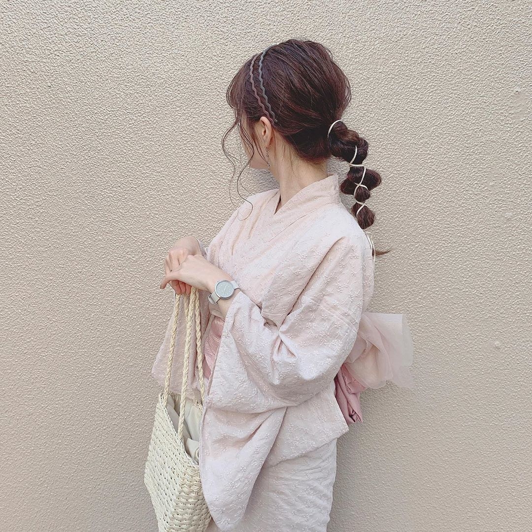 SNSのアイコンを後ろ姿にする人の心理とは？男女別の特徴を徹底解説