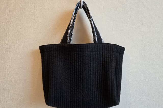 簡単に作れる裏付きミニトートバッグの作り方