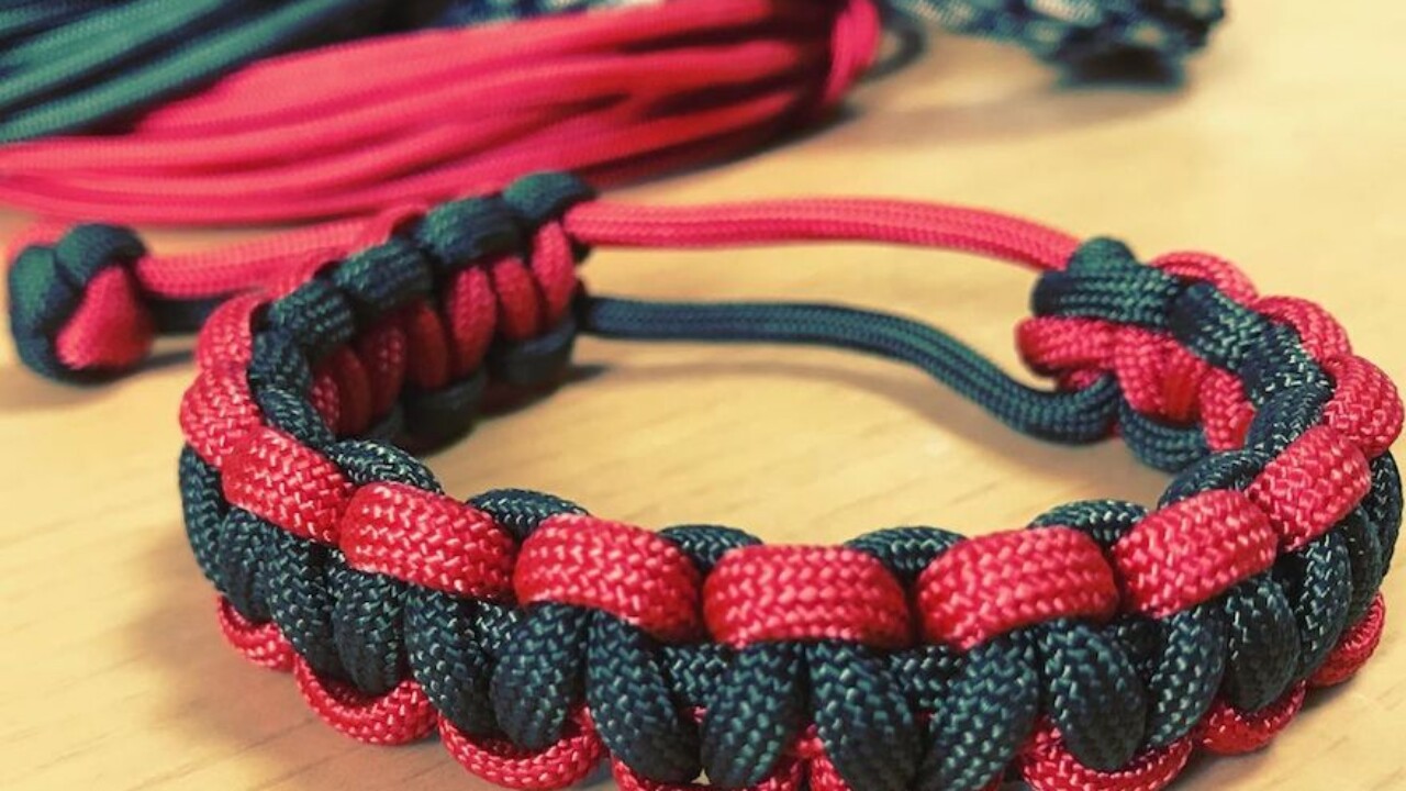 2色で編むスレッドコード・紐の編み方🔰バッグの持ち手・ストラップに使える☆編み物☆かぎ針編み