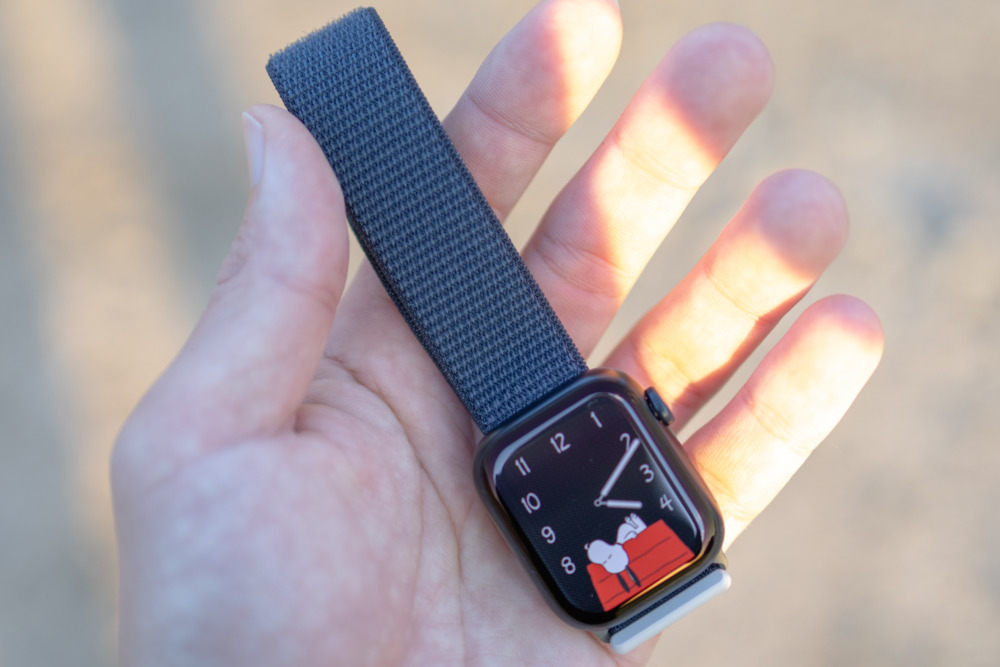 Apple Watch スヌーピー文字盤設定のやり方画面の切り替え方法 編スマブロ.com