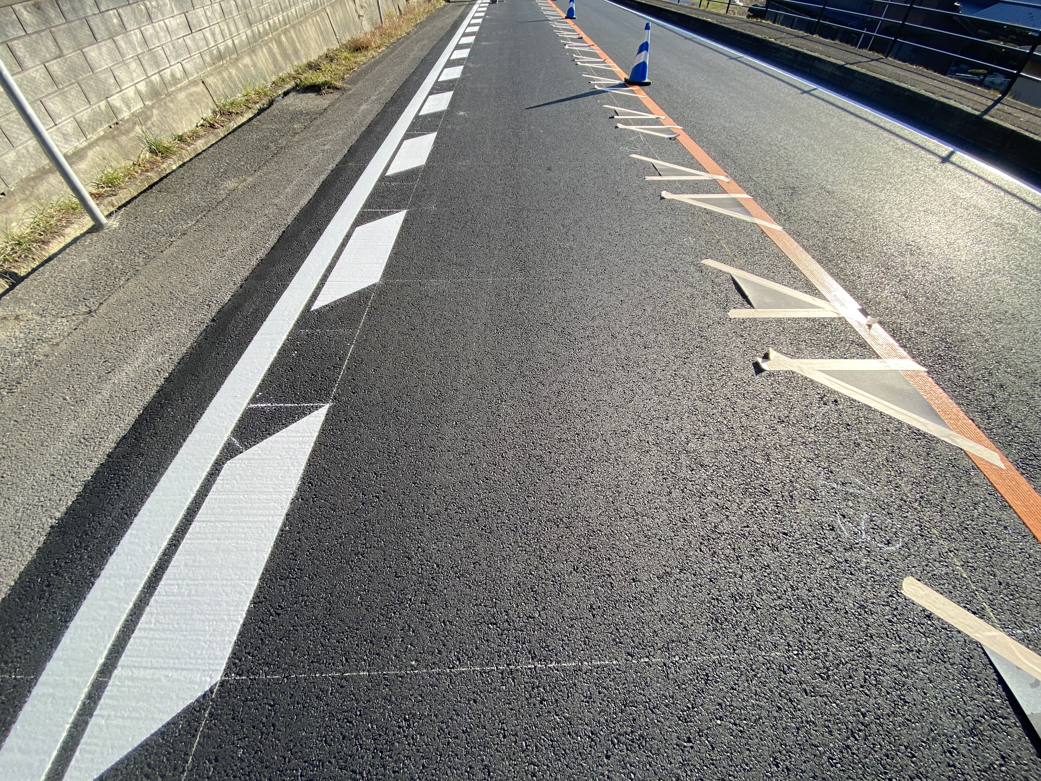 あなたは全部わかりますか？センターラインの種類と役割について廃車買取のおもいでガレージ