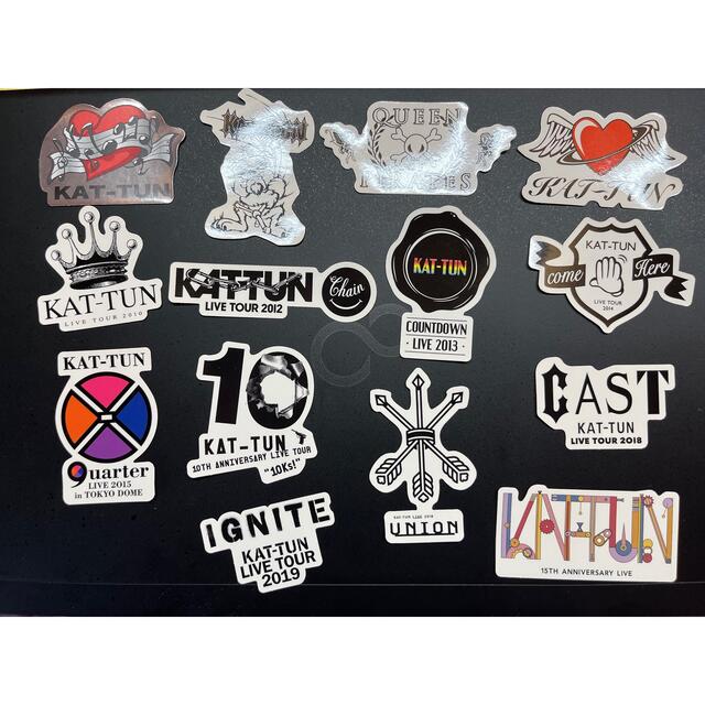 新品未開封 KAT-TUN 10周年 10ks歴代ライブツアー ロゴステッカー - メルカリ