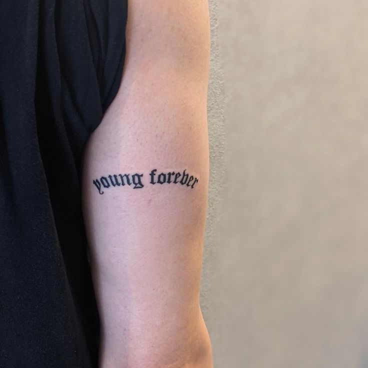 レター＆フェザー虹夜 刺青処