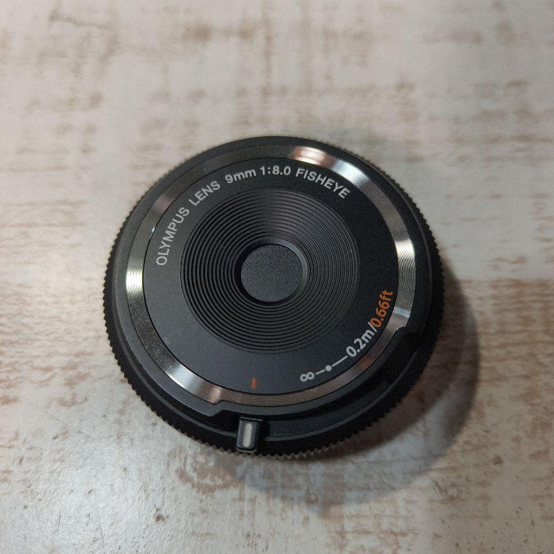 全額返金保証 美品オリンパス フィッシュアイボディーキャップレンズ BCL-0980ホワイトCA01-B2359-2O4 爆買 オリンパス9mm F8 フィッシュアイボディーキャップレンズ BCL-0980 ホワイト交換レンズ