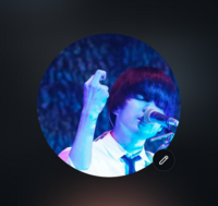 秋っぽgirl💭🍂 秋のトレンドアイテムを詰め込んだ女の子の後ろ姿、ぜひアイコンなどにどうぞ〜🤎 ・ 女の子が持ってるバックは、@emmyofficial.jp のものをイメージ！ ころんとしたがま口バッグが最高に可愛くてオススメです👌🏻💓 ・ ・instagoodinstalike