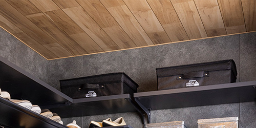 廻り縁 株式会社トミタ