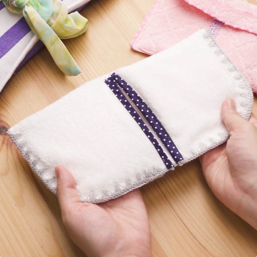 夏休み到来！作ってみてね♪ハンドタオルで作るミニポーチ＊ハミングバードの物づくりHUMMING BIRD DESIGN