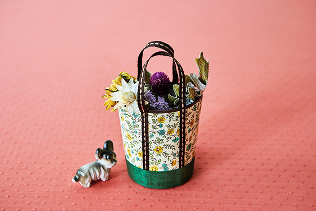 チップスターの箱を折り紙で魔改造してみた