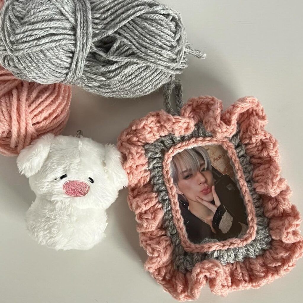 トレーディングカードケースをデコって推し活！ABCクラフトブログ