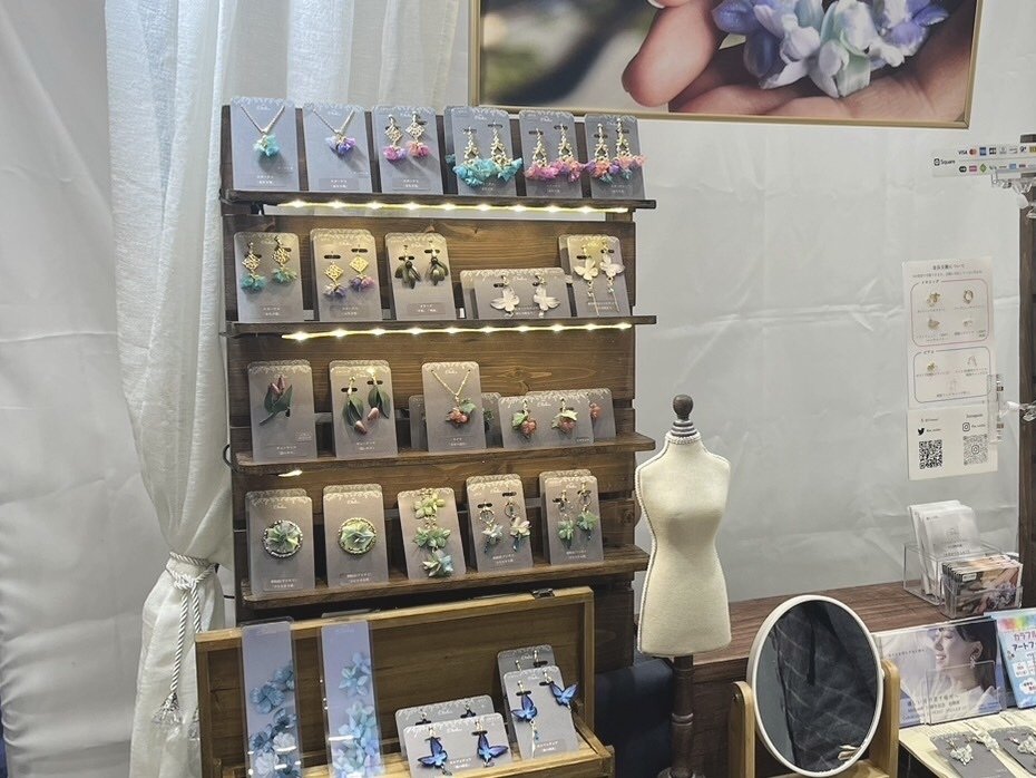 マルシェのディスプレイをおしゃれにする6つのコツとグッズをご紹介オシャレな屋台やコンテナブースのレンタル・購入なら ヒラケル