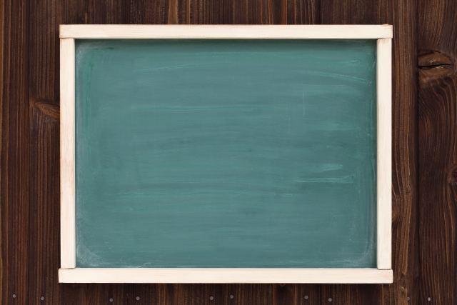 手書き、デジタルを使用した看板デザイン作成致します