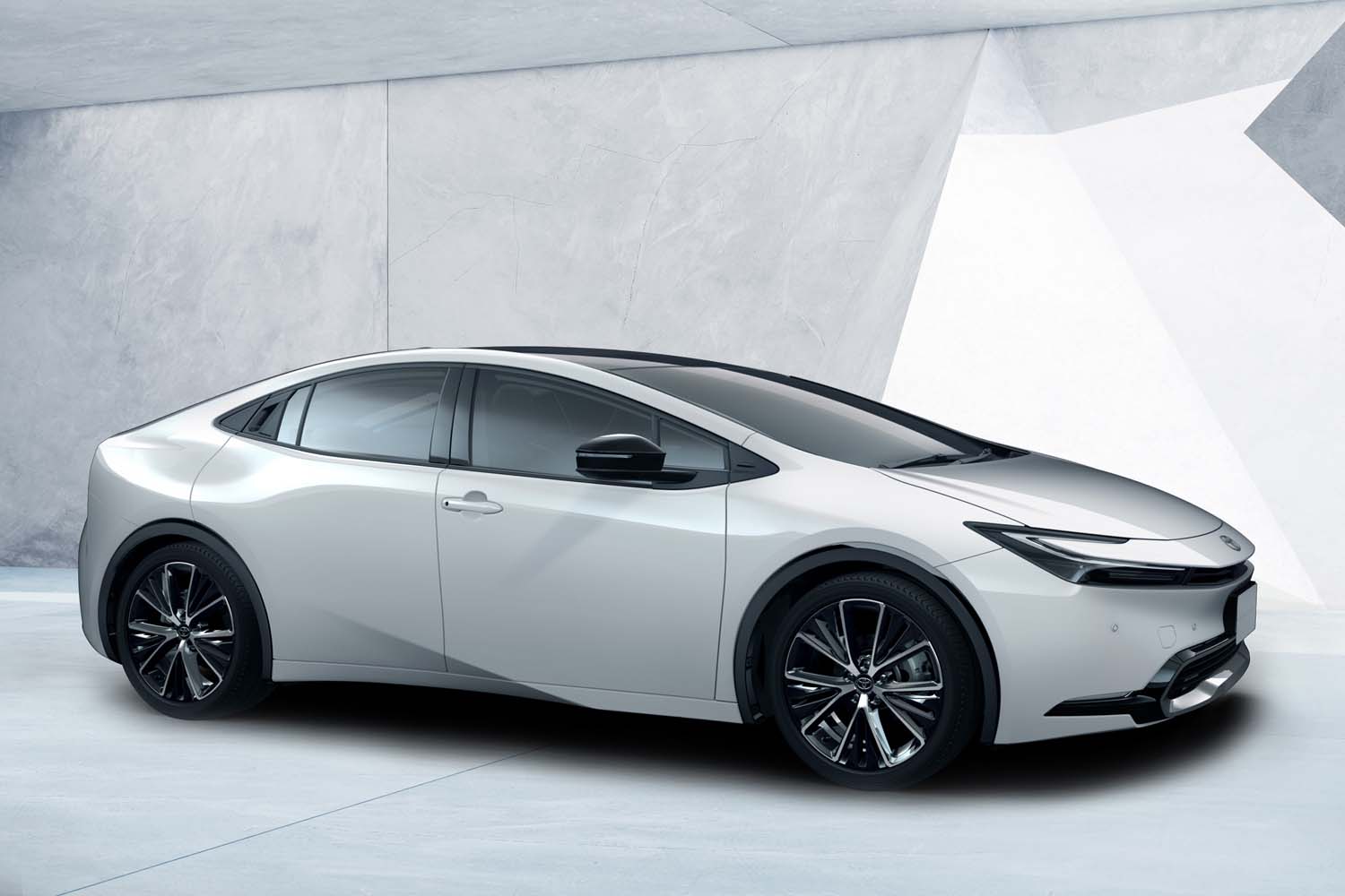 新型プリウスは後ろ姿が特徴的！先進的なデザインにとどまらない魅力を解説中古車の ネクステージ