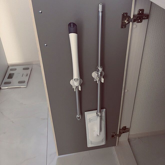 収納の工夫でお掃除がはかどる！100均グッズを使った掃除道具の収納法2022年5月19日- エキサイトニュース