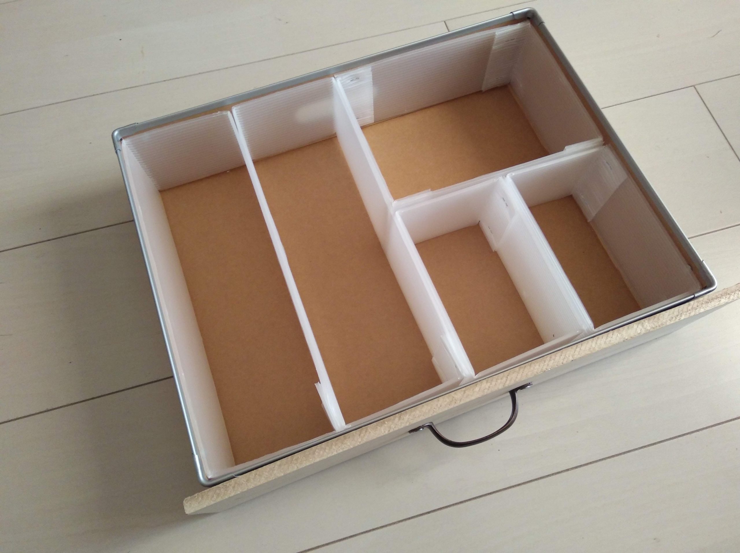 オリジナルの形状を小ロットで！ 水に強いダンプラ プラダン販売・通販