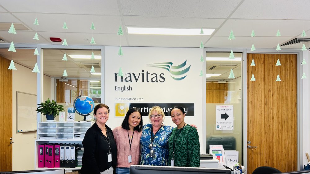 パース」の使い方や意味、例文や類義語を徹底解説！「言葉の手帳」様々なジャンルの言葉や用語の意味や使い方、類義語や例文まで徹底解説します