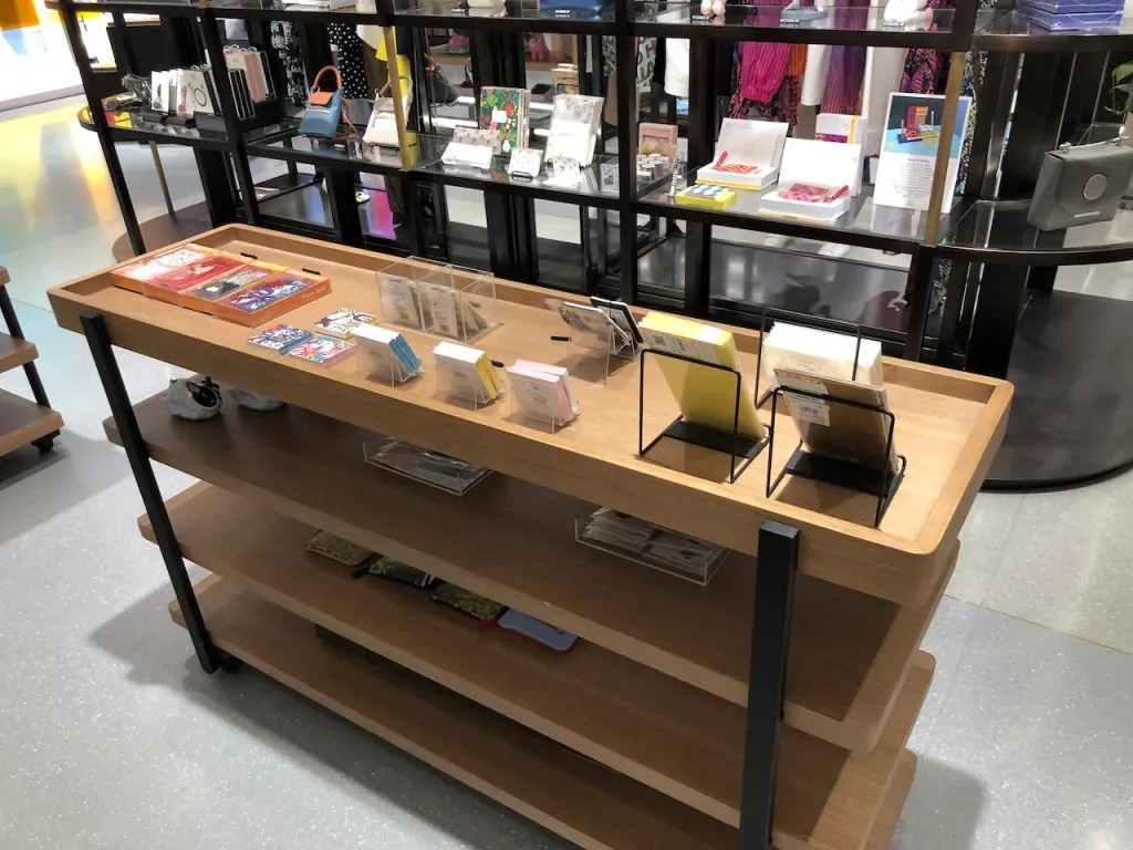 文具店tag 神戸umie店株式会社タケダ事務機