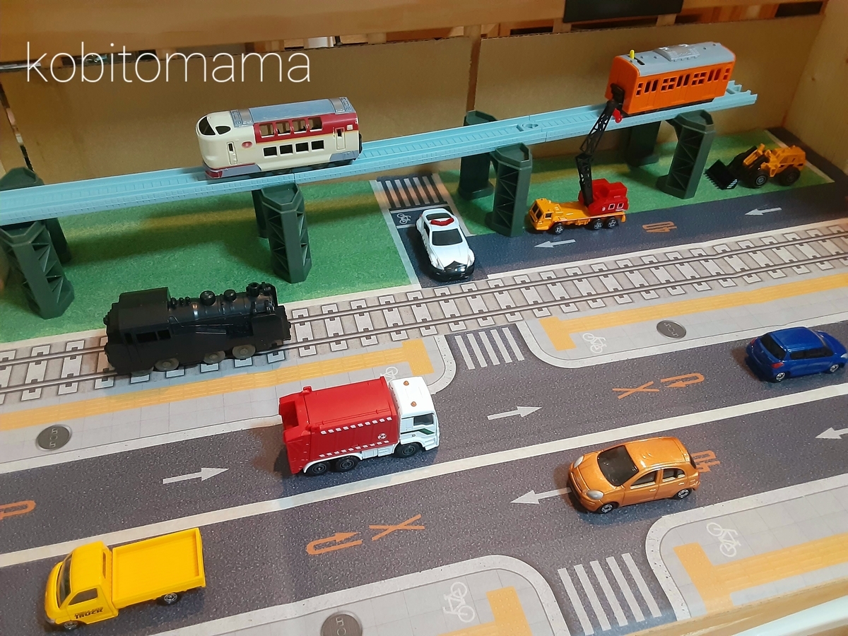 印刷無料☆ミニカーで遊ぼう！ミニカーマップ１ 車好きな子に！駐車場もいっぱいKIDSCOCO キッズココ