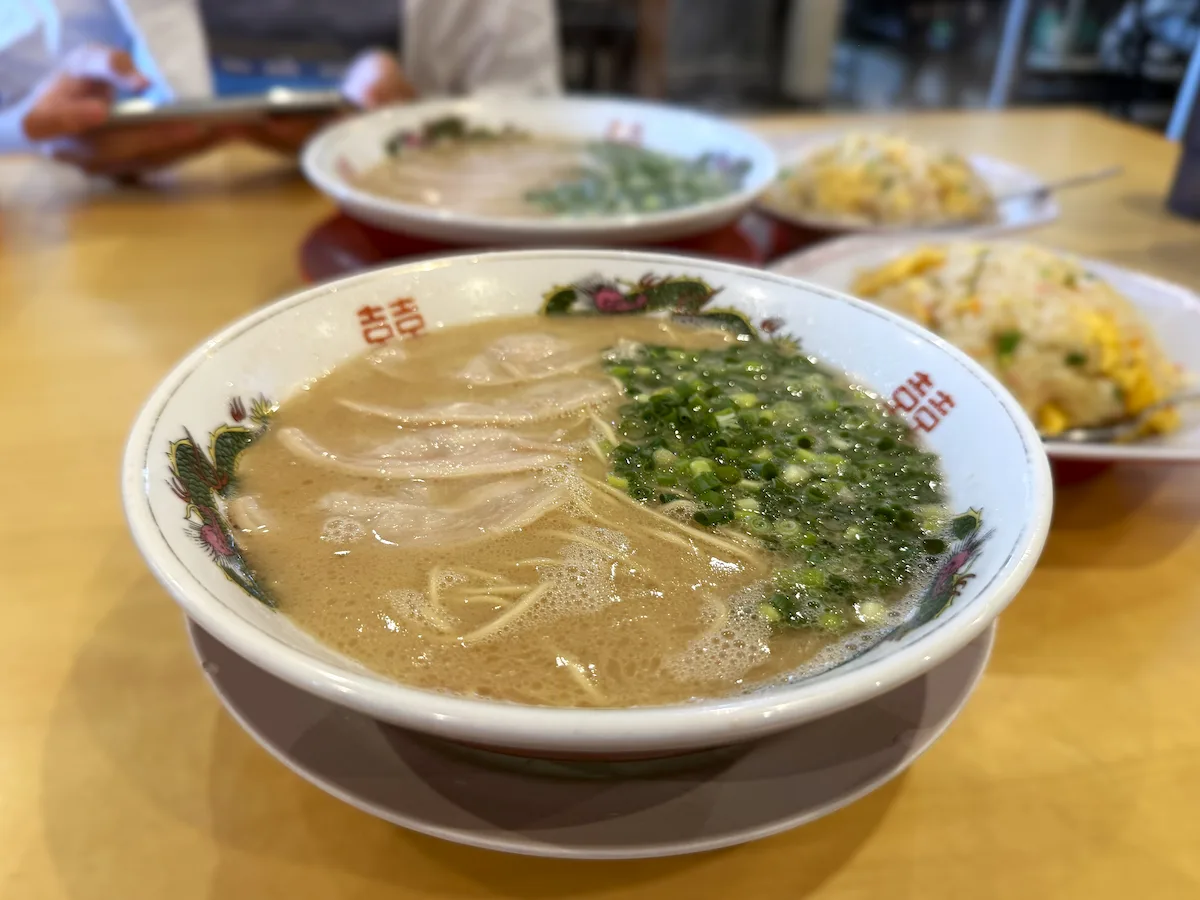 まるじょう（久留米 焼鳥・串焼き）のグルメ情報 | ヒトサラ