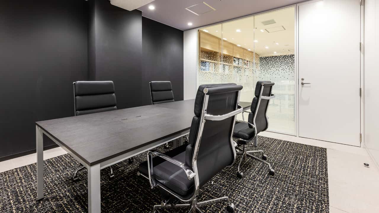 会議室 オフィスデザイン・レイアウトのポイント - オフィス分野内田洋行