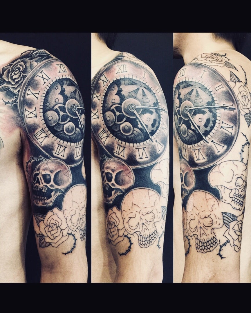 百合に梵字ブラックアンドグレータトゥー – 文身北条彫タトゥースタジオ静岡伊豆神奈川厚木のTATTOOSTUDIO