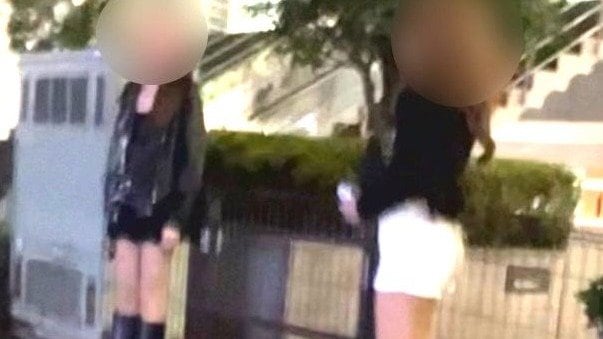 3ページ目)《記者潜入ルポ》大久保公園で“立ちんぼ”して分かった“交縁女子のキケンな実態”と“男性客の正体”「お金に困っていないですか？」「病院近くは若い子が多くて料金は高いかな」  | 文春オンライン