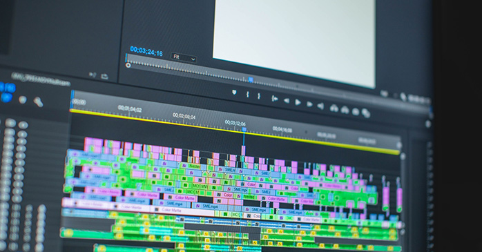 プレミアプロ ぼかし・モザイクを一部入れて追尾トラッキングさせる方法は？ここ知り動画