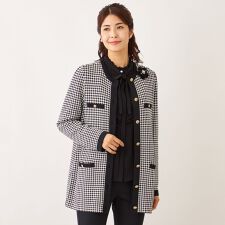 Amazonトゥー ビー シックTO BE CHIC ロゴモチーフ ブローチ W5V25243__ X FREEシルバー 90ブローチ 通販