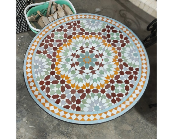 モロッコ タイル テーブル、送料無料、セラミック テーブル、素晴らしい屋内および屋外モザイク、パーソナライズされたタイル デザイン、手作りテーブル、ラウンドテーブル - Etsy 日本