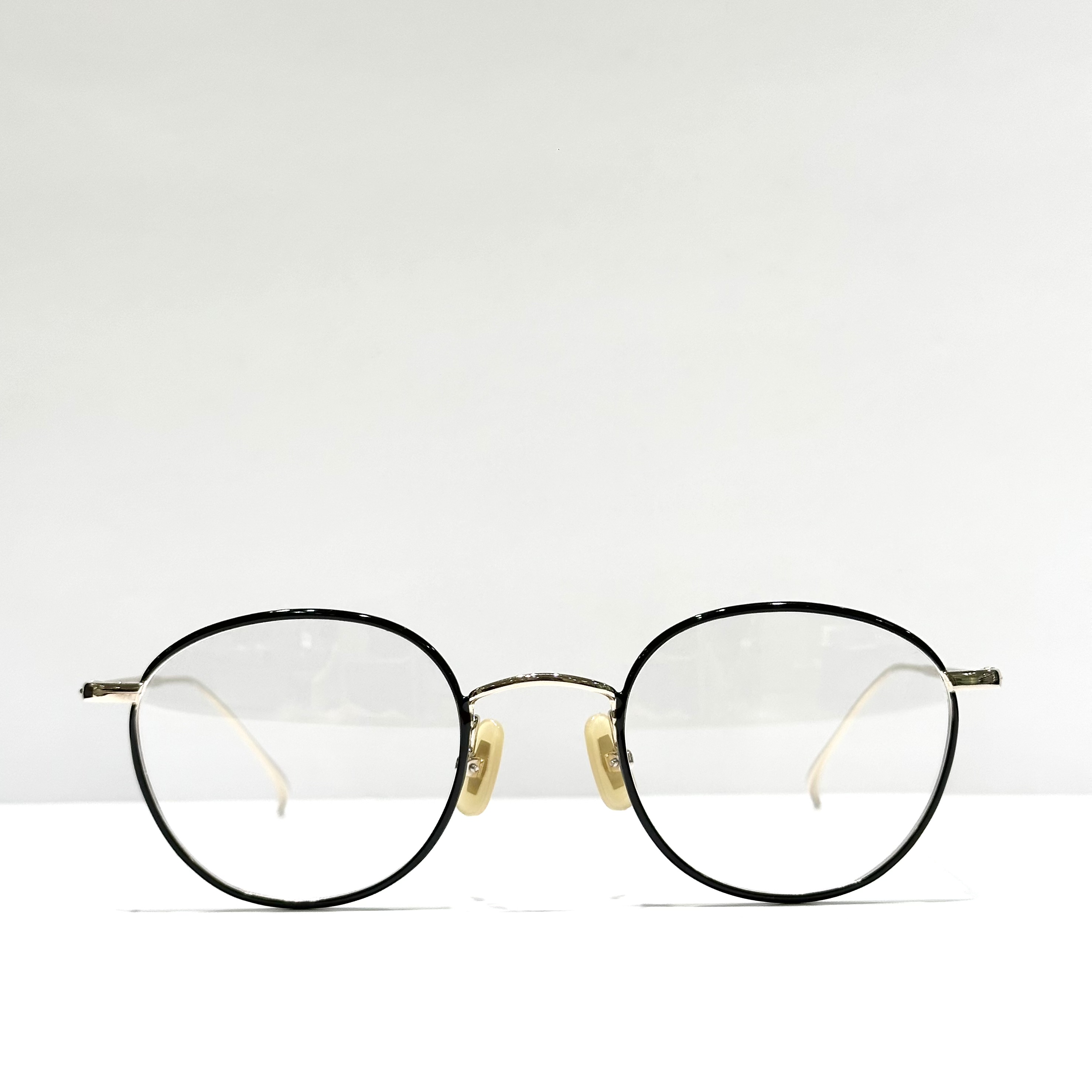 金子眼鏡はオンラインで買える？安く買える穴場もご紹介！らんこまブログ