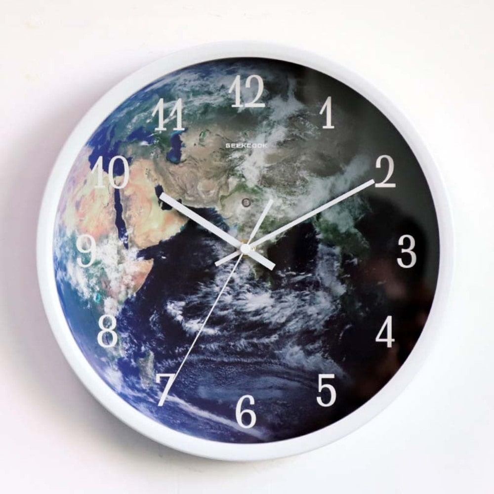 楽天市場 CalleaDesign 個性的なモダンウォールクロック ラッセルモデル 静音 信頼性 サイズ44x45cm イタリア製 カレアデザイン :タカミトレード