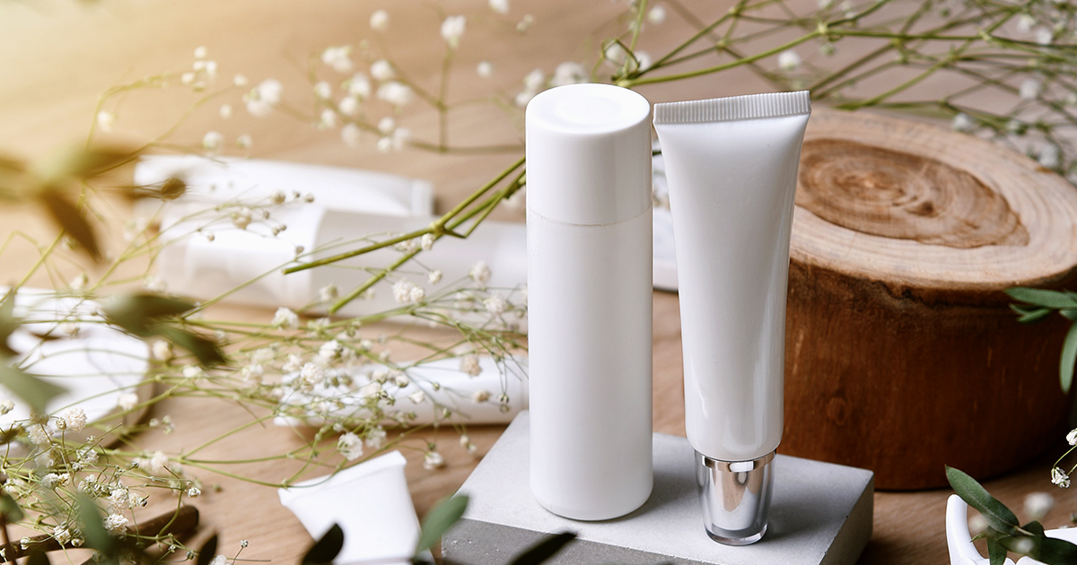 オーガニックドライフルーツ パッケージラベル デザイン大阪・東京のデザイン会社 タイタン・アートブランディング・WEB・パッケージデザイン ・パンフレット・カタログ制作