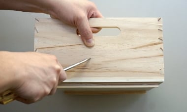 ビンテージワックス買ってきたから、これでアンティーク調の額を作ってみる日本画家 松浦翼のブログ 『日本画つー』