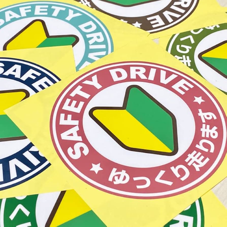 Starbucks BEAMS コラボ リサイクルステンレスTOGOロゴタンブラー College Design ベージュ 473m 可愛い スタバタンブラ