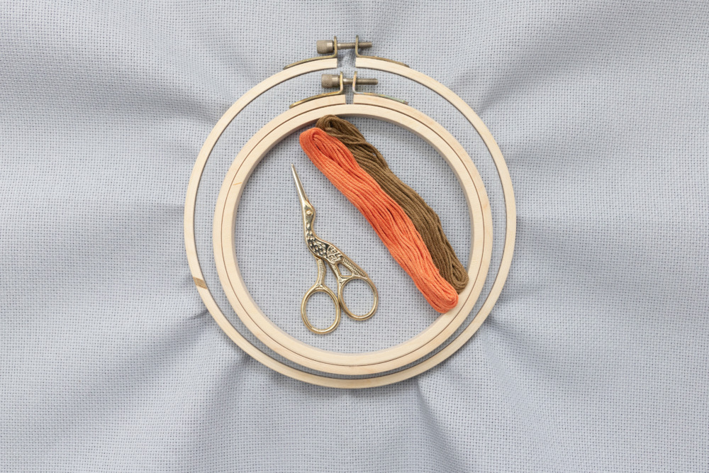 セリア 刺繍枠スタンドTikTok