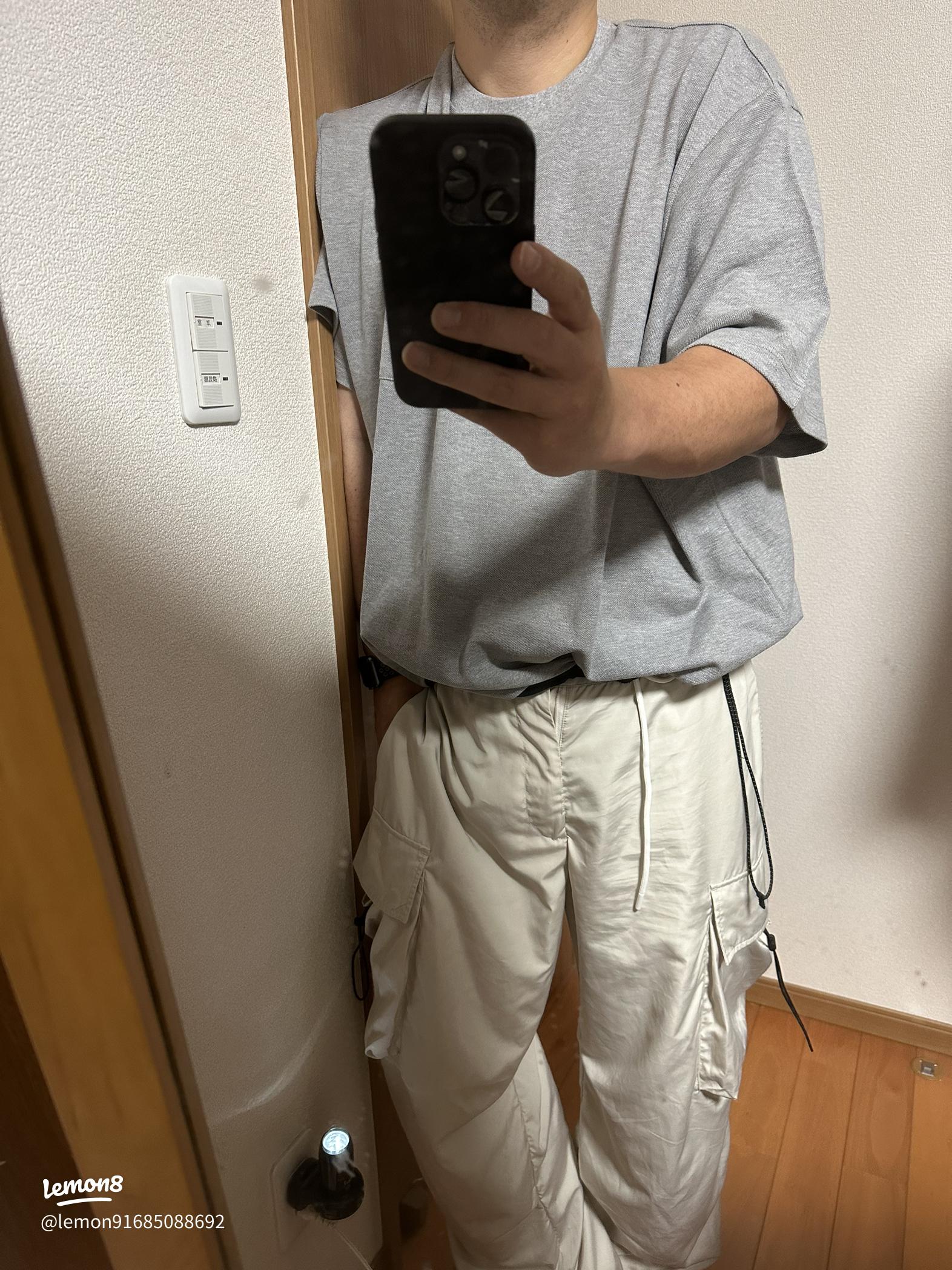 パーカーの紐の結び方を変えるだけで！簡単で可愛い。断然おしゃれに暮らしニスタ