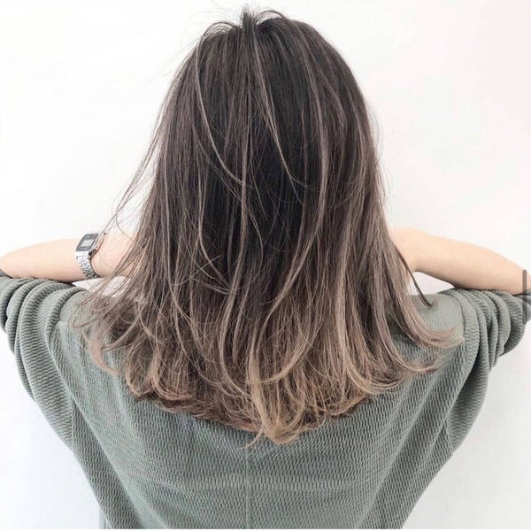 ハイライトカラーはブリーチなしでもできる！髪を傷めずナチュラルに♡ホットペッパービューティーマガジン